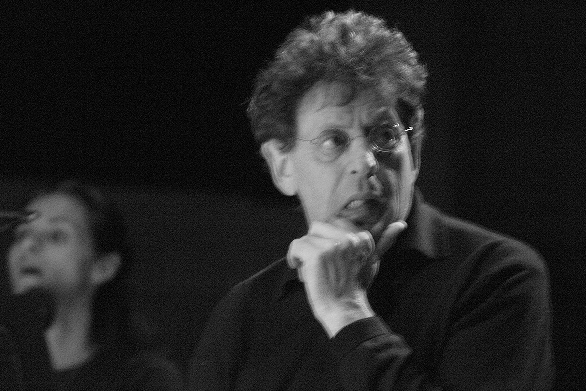 Филип Гласс.  Композитор и основоположник минимализма в музыке.