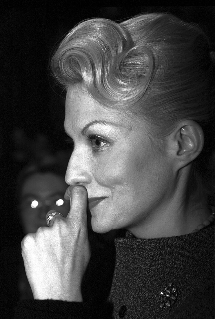 Рината Литвинова актриса и режисер